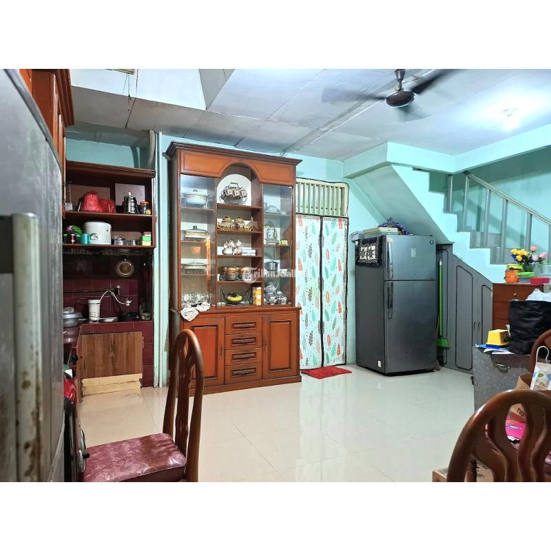 Dijual Rumah 4 Kamar Tidur Perumahan Taman Harapan Baru -Bekasi Kota