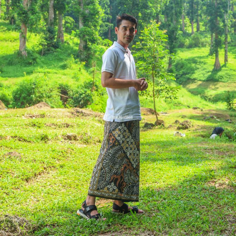 Rekomendasi Sarung Tenun Terbaru 2025 - Jember