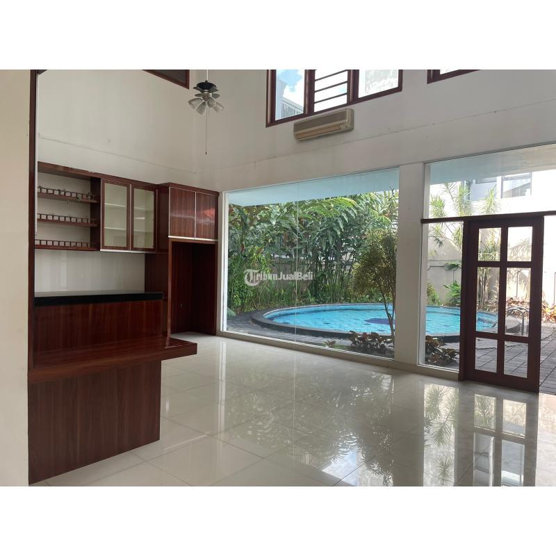 Dijual Rumah  Bekas Luas 768 m2 Siap Huni ada Private Pool Prime Location - Jakarta Selatan