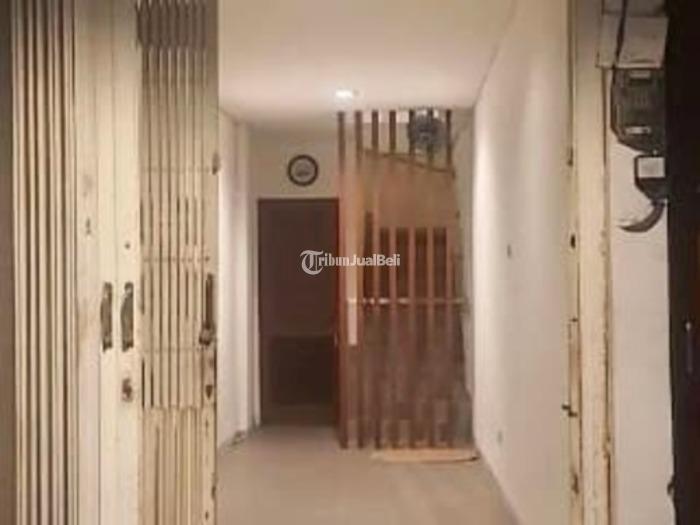 Dijual Ruko 3 Lantai, Luas Bangunan 162m2, HGB, Dijual Tanpa Perantara, Murah - Surabaya