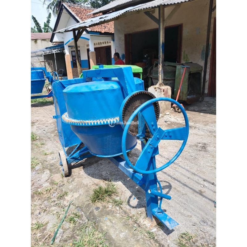 Mesin Molen Beton Merk AAA 350Liter Siap Pakai Tebet - Jakarta Selatan