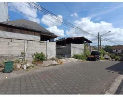 Dijual Tanah Luas 500m2 SHM Bonus Bangunan Di Gatsu Tengah - Denpasar Bali
