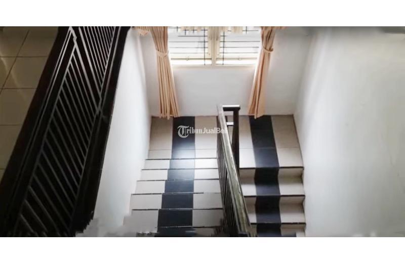 Dijual Rumah Vila Cantik, 6KT, 3KM, SHM, Dengan Kolam Renang, di Jalan Rajamandala, Cipatat - Bandung Barat