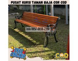 Bangku Taman Besi Furniture Klasik - Gianyar