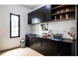 Dijual Rumah Villa Gaya Industrial Cluster Pesona Lembang Kolonel Masturi - Bandung Barat 