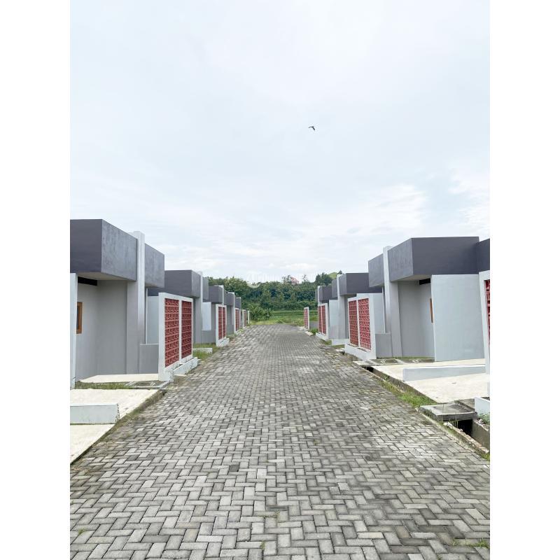 Dijual Rumah Subsidi Berasa Komersil Tipe 36 2KT 1KM SHM - Karanganyar 