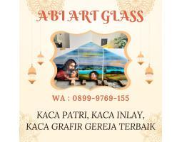 Kaca Patri Gereja - Biak Numfor
