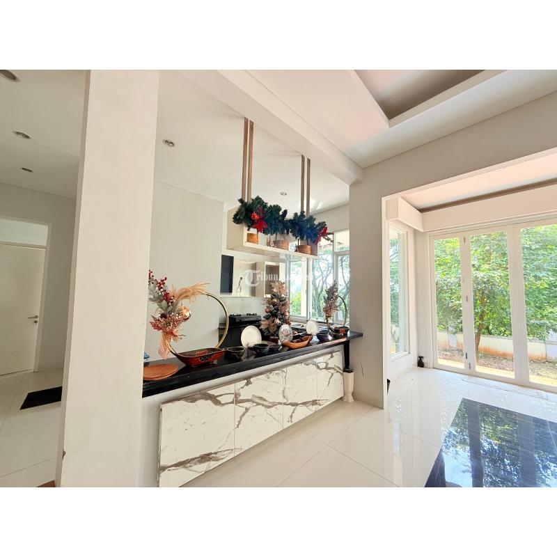 Jual Rumah 3 Lantai Bekas Luas 442 m2 View Golf dan Gunung di Cluster Elite Sentul - Bogor