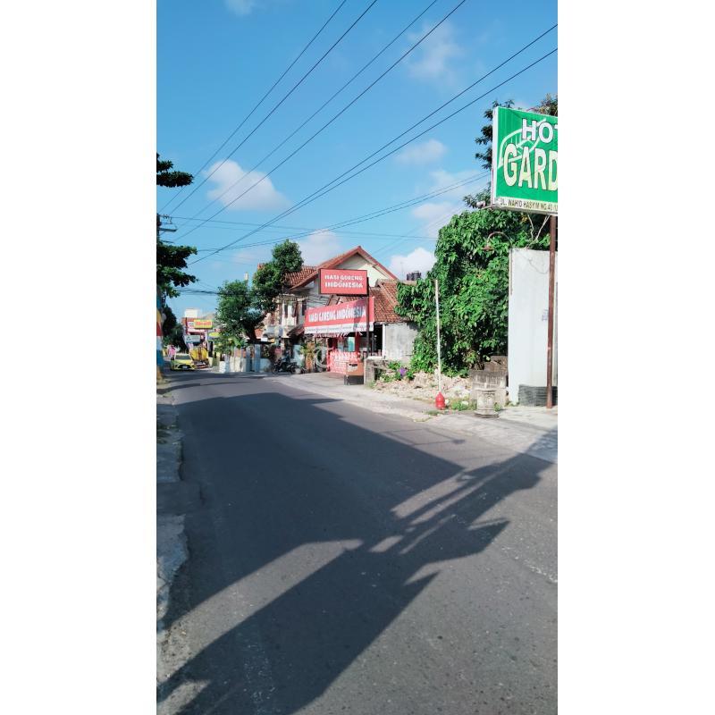 Tanah Bagus Selatan Hotel Gardenia Condongcatur Lt 543 m2 Ld 9 m - Sleman