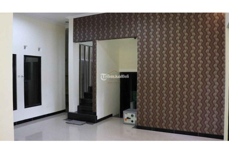 Dijual Rumah Second, Lt. 121m2, Lb. 138m2, Shm, 2 Lantai, Jl. Green Hills Ambarukmo, Di Kalasan, Sleman - Yogyakarta