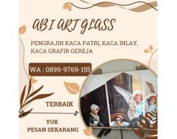 Pengrajin Kaca Patri Grafir Inlay Gereja - Waropen Papua