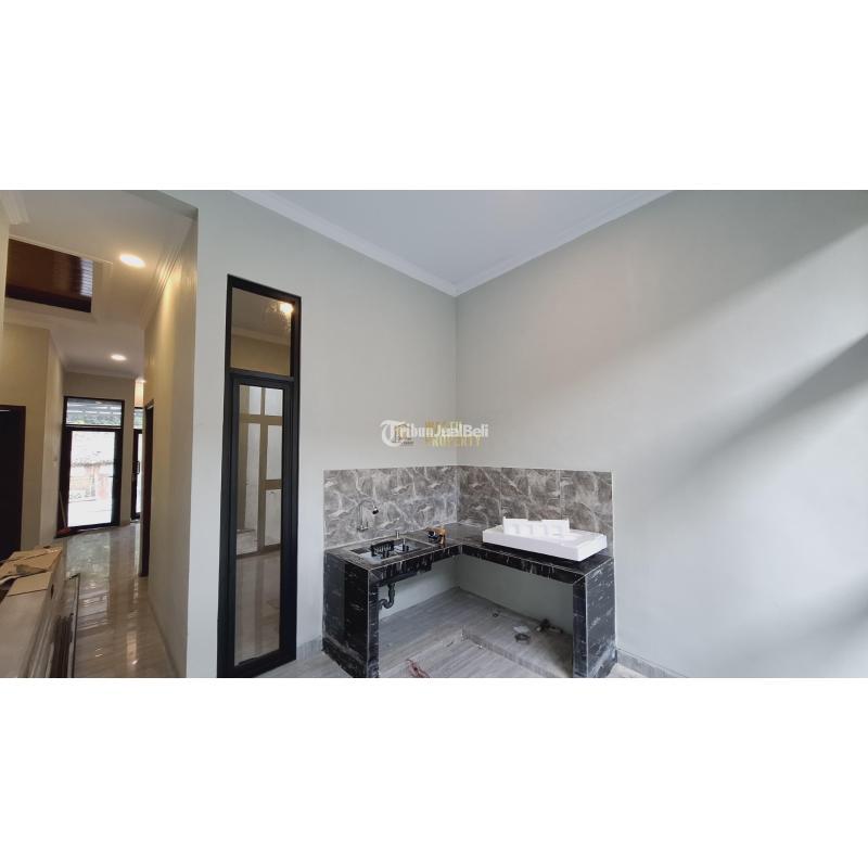 Dijual Rumah Elegan Desain Modern di Jantung Kalasan Tipe 90 3KT 2KM SHM - Sleman