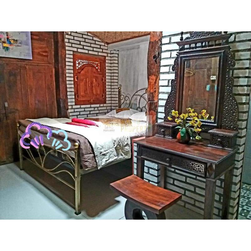 Dijual Rumah Etnik Joglo Cantik 3KT 3KM SHM Strategis Di Moyudan - Sleman