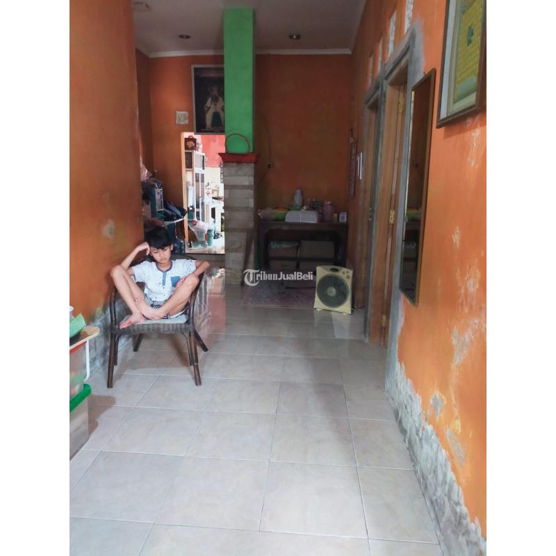 Dijual Rumah Luas 87 m1 Bekas Murah Kadipiro Sruni Banjarsari - Solo