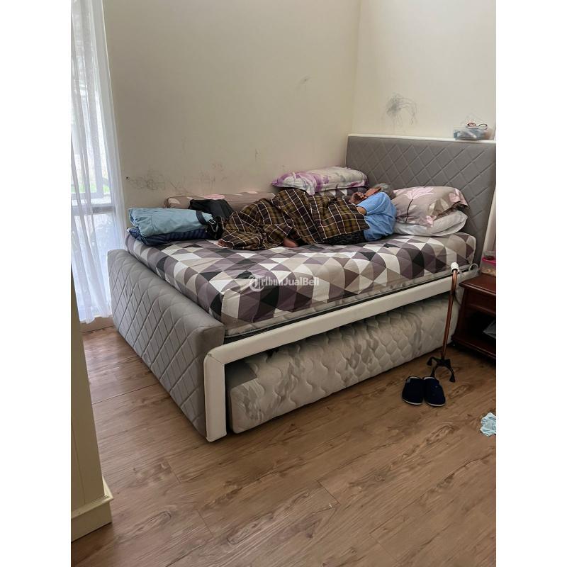 Dijual Rumah 3 Lantai dengan Rooftop Strategis Siap Huni - Bogor