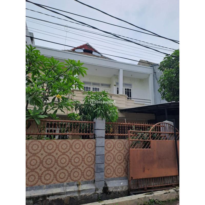 Dijual Rumah 2 Lantai SHM Kawasan Kebak Arum Surabaya Strategis - Surabaya