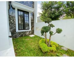 Dijual Rumah Klasik Modern 3KT 2KM SHM Dekat PPPG Kesenian Ngaglik - Sleman