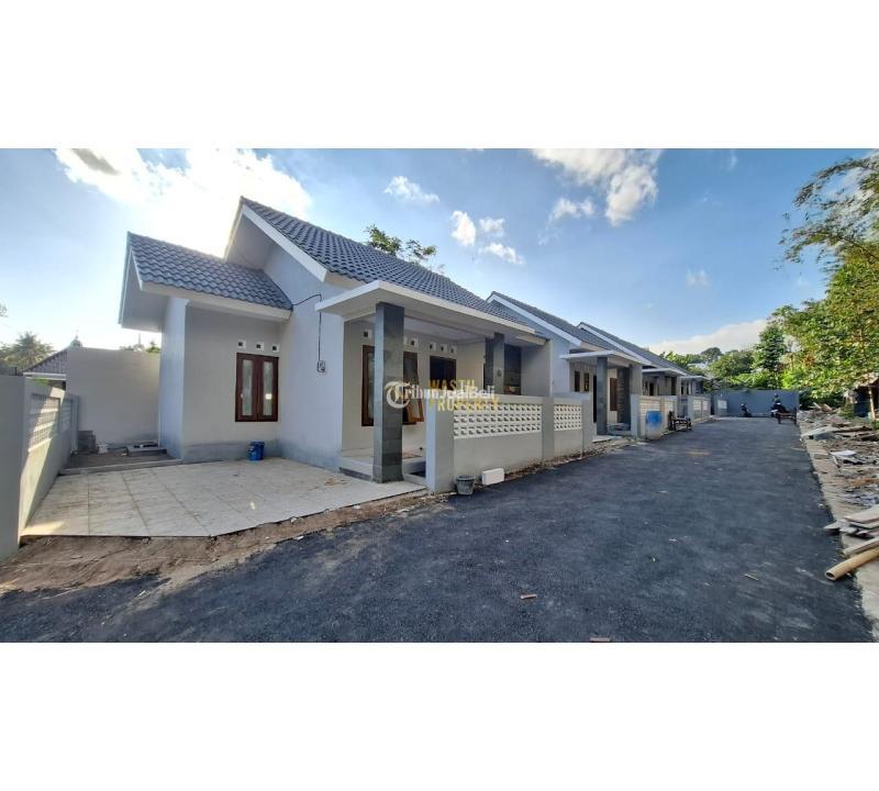 Dijual Rumah Minimalis Siap Huni 2KT 1KM SHM Dekat Fasilitas Umum - Sleman