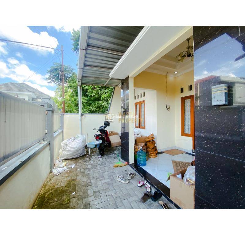 Dijual Rumah Siap Huni, Tipe 90, 3kt, 2km, Shm, Harga Murah, Dekat Kampus Di Maguwoarjo, Sleman - Yogyakarta