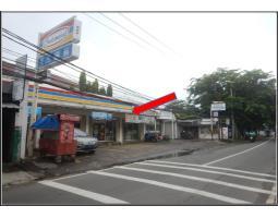 Dijual Ruang Usaha Dan Rumah 2 Lantai, Shm, Pinggir Jalan, Bebas Banjir, Akses Jalan Lebar, Area Ramai, Hanya 15 Menit Ke Tol Joglo, Di Joglo Raya - Jakarta Barat