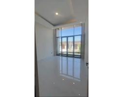 Jual Rumah 2 Lantai Tipe 160 Bekas di Dian Istana Moca Vrbana Strategis - Surabaya 