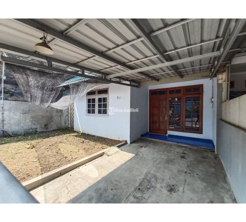 Dijual Murah Rumah Hitung Tanah Luas 163 m2 Bekas Strategis di Sumber - Solo