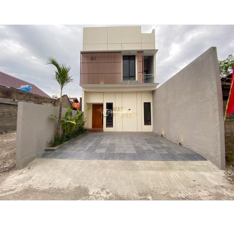 Jual Rumah 2 Lantai Tipe 115 Baru Dekat Budi Mulia 2 Siap Huni - Sleman