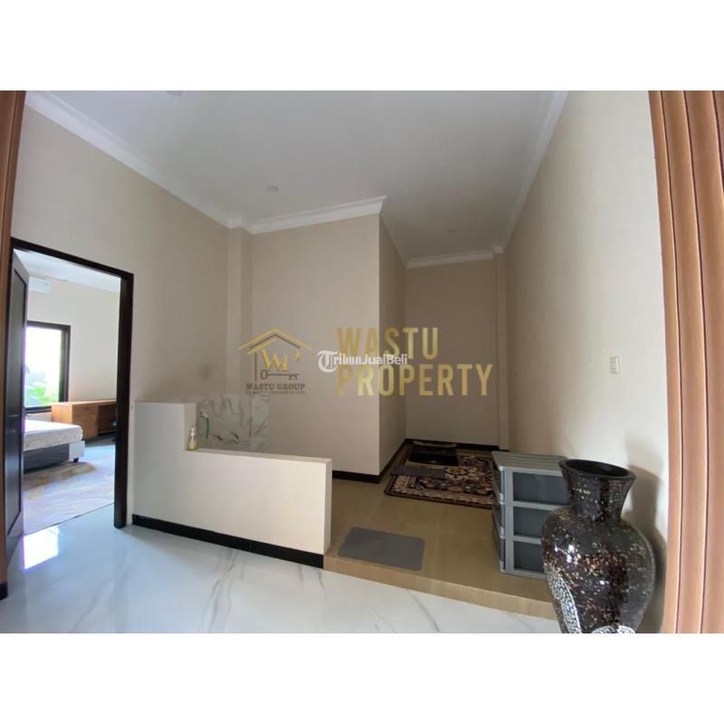 Dijual Rumah Besar, 5KT, 5KM, Kolam Renang Pribadi, Siap Huni, 5 menit Stadion Maguwoharjo, SHM Lengkap, Sleman - Yogyakarta