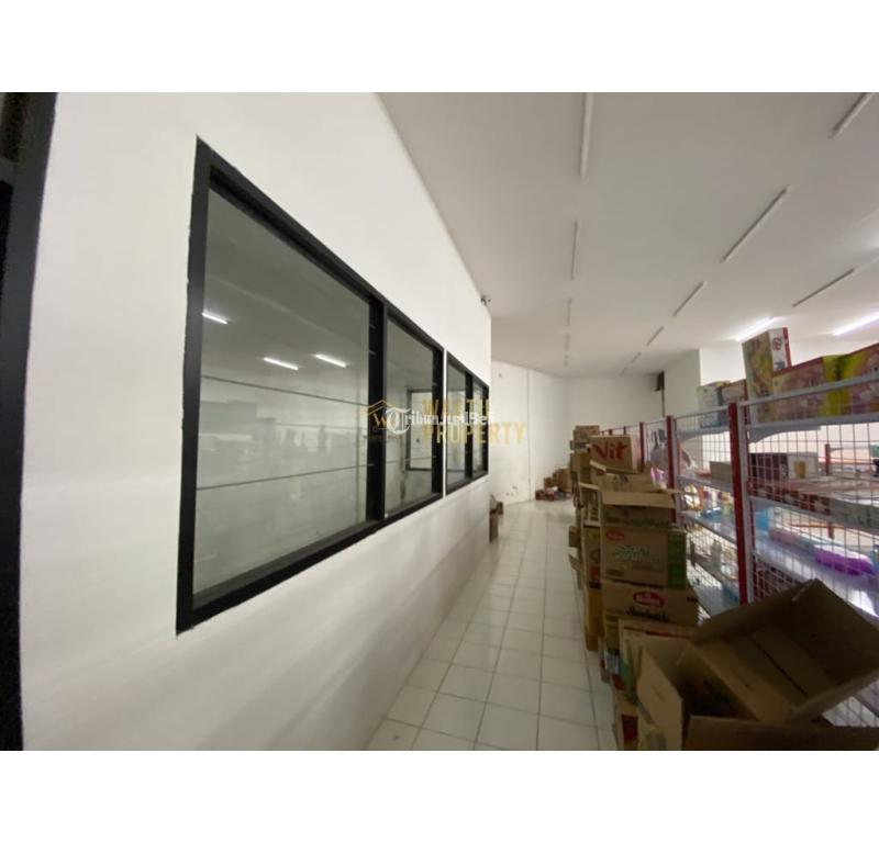 Dijual Tempat Usaha Luas 400m2 SHM Di Jalan Imogiri Barat - Bantul