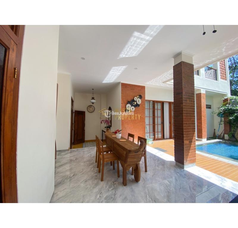 Dijual Villa Mewah Tanah Luas 5KT 4KM SHM Di Balecatur - Sleman