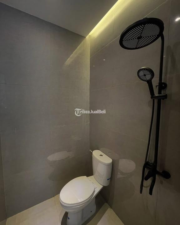 Dijual Rumah 2 Lantai Full Furnished Dekat Al Azhar Yogyakarta Tipe 125 3KT 3KM SHM - Sleman