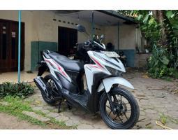 Moror Bekas Honda Vario 125 Idling Stop Tahun 2018 - Pekalongan Kota