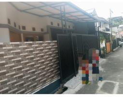Rumah Dijual Luas 150 m2 Bekas Di Jalan Majalaya 11 Antapani  - Bandung Kota