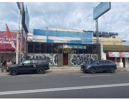 Dijual Tempat Usaha Parkiran Luas Di Gedong Kuning - Bantul