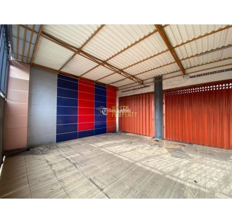 Dijual Tempat Usaha Parkiran Luas Di Gedong Kuning - Bantul