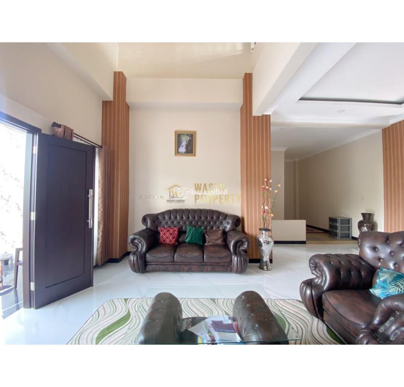 Dijual Rumah Mewah Di Maguwoharjo Sleman, Akses Mudah - Sleman