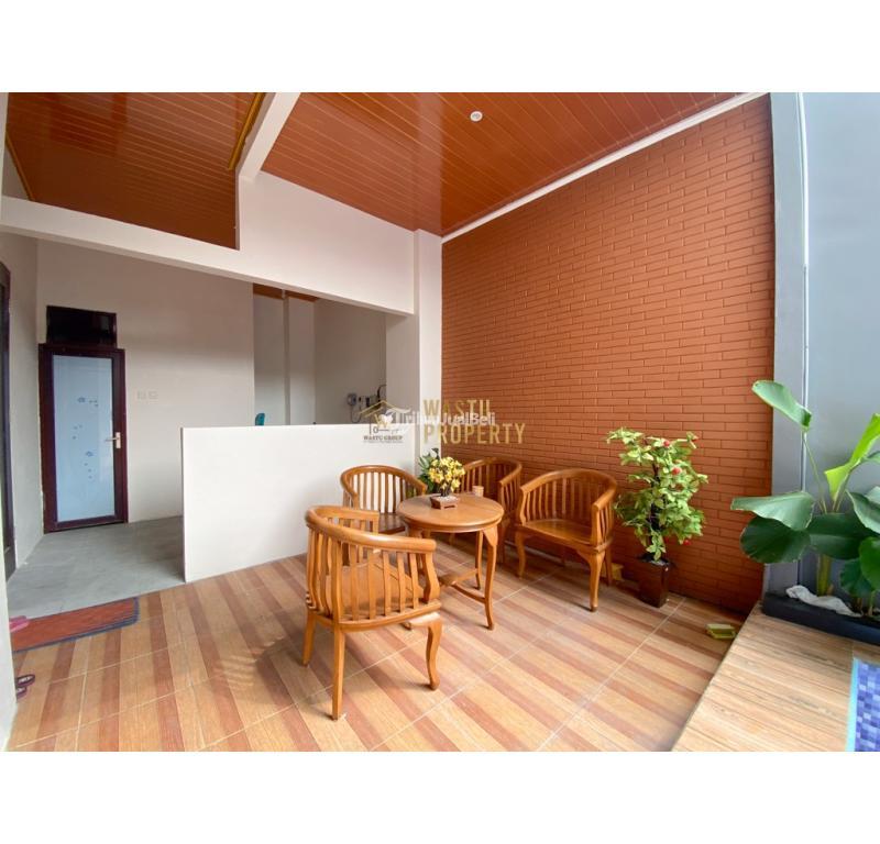 Dijual Rumah Mewah Di Maguwoharjo Sleman, Akses Mudah - Sleman