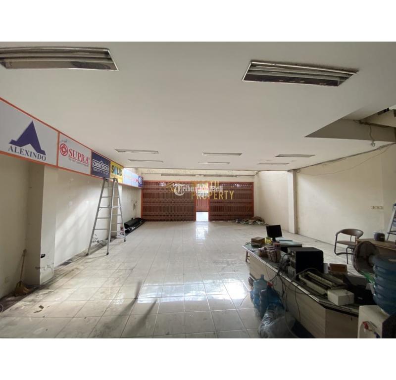 Dijual Toko 2 Lantai, Luas 900m2,Hgb, Lokasi Strategis, 5 Menit Dari Gembira Loka Zoo, Di Gedong Kuning, Sleman - Yogyakarta