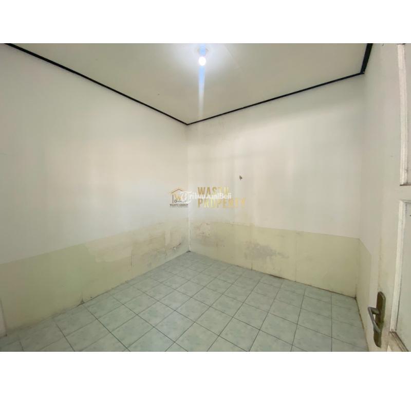 Dijual Kos Produktif, 2 Lantai, 8 Kamar, Dekat Kampus Dan Jantung Kota Jogja, Siap Pakai, Sleman - Yogyakarta