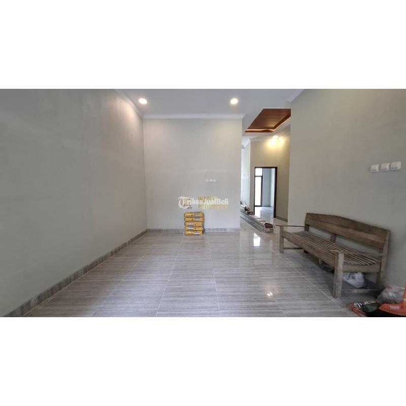 Jual Rumah Luas 135 m2 Modern Baru Siap Huni di Kalasan - Sleman