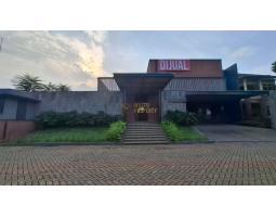 Dijual Rumah Mewah, Lt. 722m2, Lb. 990m2, Shm, Siap Huni, Di Dalam Cluster - Tangerang Selatan