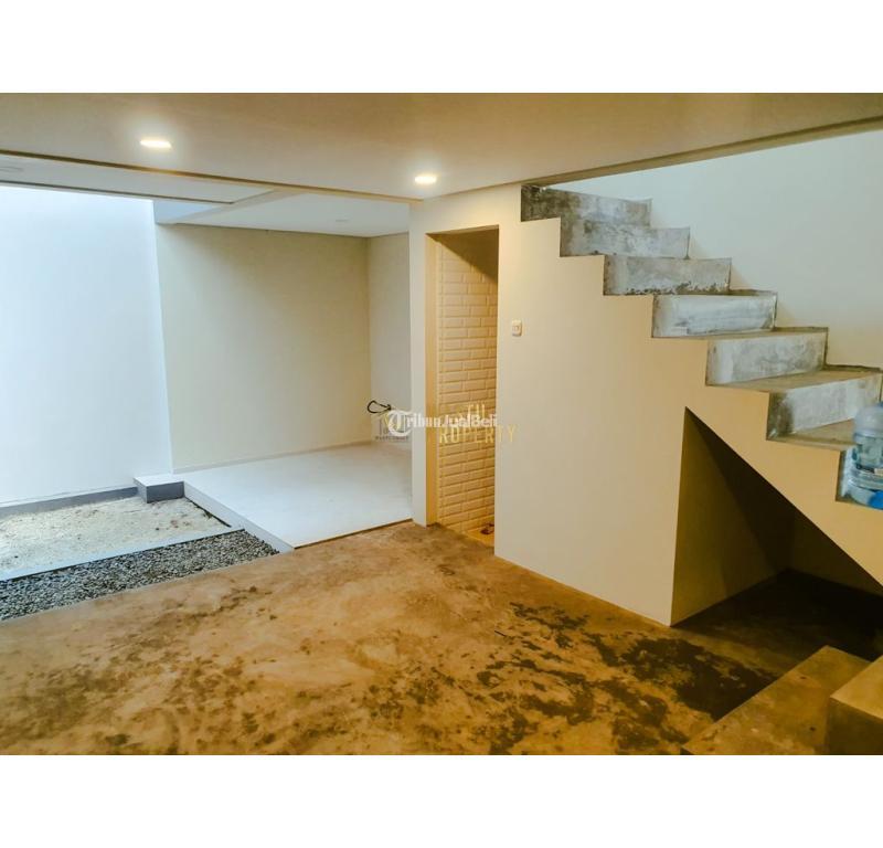 Dijual Rumah Modern, Lt. 73m2, Lb. 140m2, Shm, Lokasi Strategis Di Jagakarsa - Jakarta Selatan