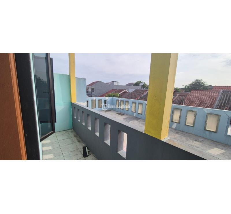Dijual Rumah Citra 1 Hoek 2 Lantai 4KT 2KM SHM - Jakarta Barat