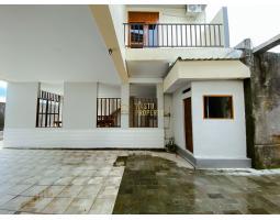 Jual Villa Tanah Luas 837 m2 Di Maguwoharjo, Private Pool - Sleman