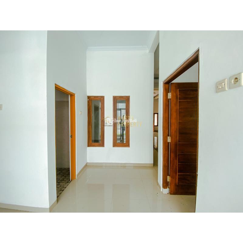 Jual Rumah Luas 160 m2 Siap Huni Dekat Ring Road Transmart Maguwo - Sleman