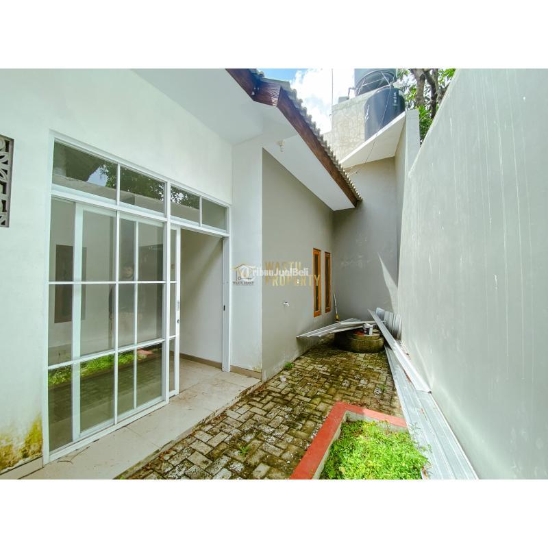 Jual Rumah Luas 160 m2 Siap Huni Dekat Ring Road Transmart Maguwo - Sleman