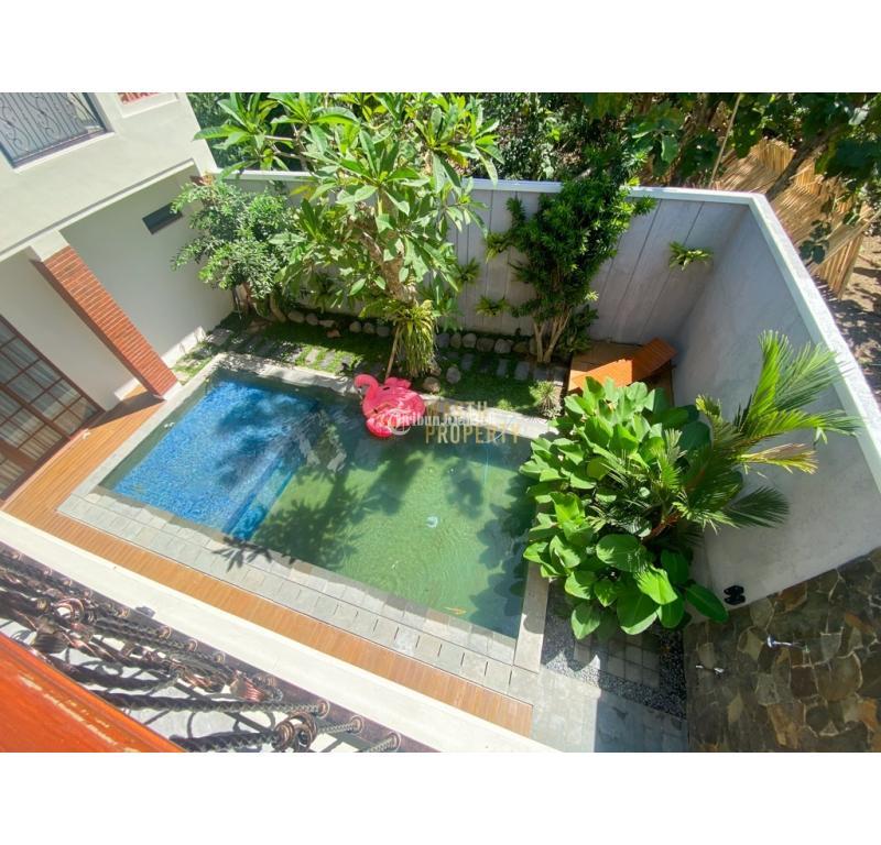 Dijual Villa, Lt. 360m2, Lb. 300m2, 5kt, 4km, Shm, Desain Dan View Cantik, Di Balecatur, Sleman - Yogyakarta