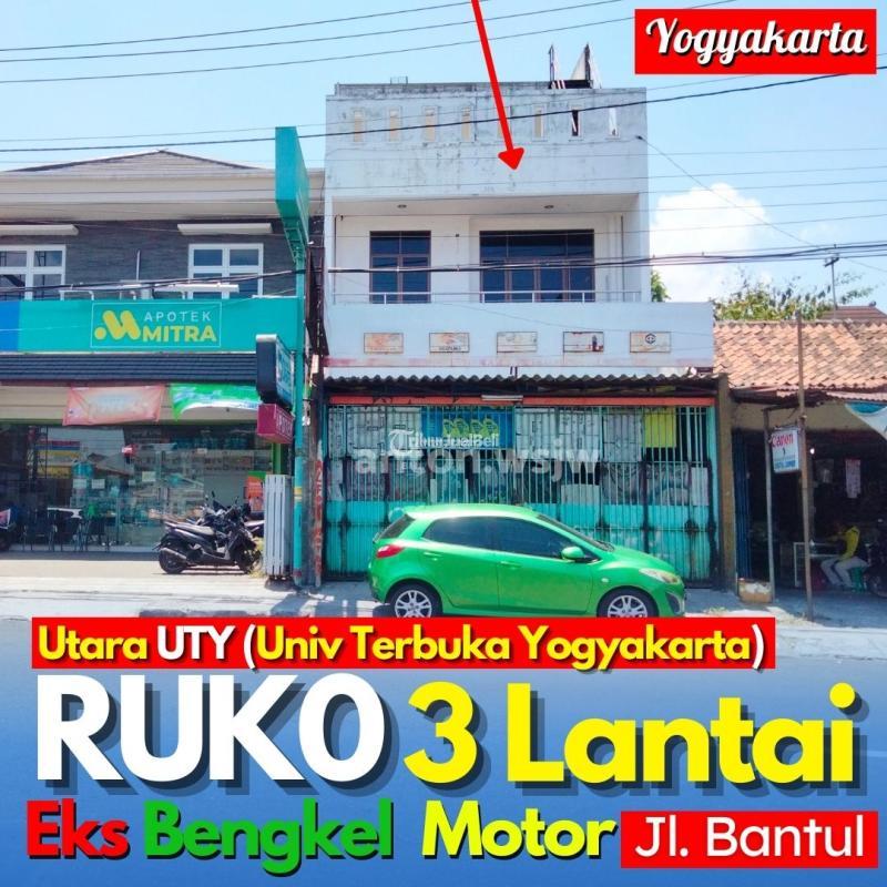 Jual Ruko Strategis 3 Lantai Jl Bantul Utara Kampus Merdeka UT Lt 112 M - Yogyakarta