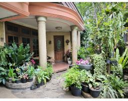 Dijual Rumah Bagus Mewah di Jalan Cempaka Putih Barat Tipe 360 5KT 5KM SHM - Jakarta Pusat
