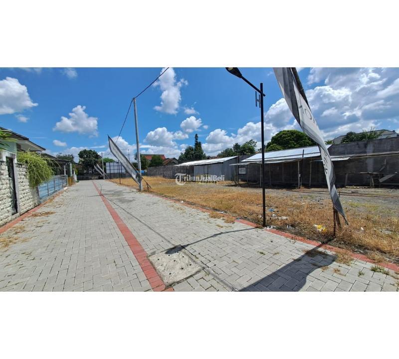 Dijual Rumah 2 Lantai Dekat Malioboro Tipe 80 3KT 2KM SHM - Sleman